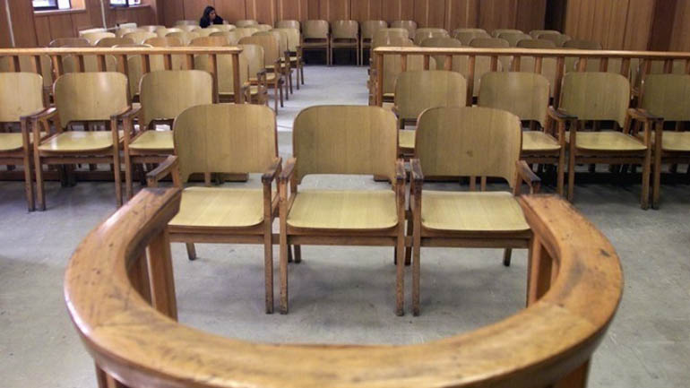 Στον εισαγγελέα ο 50χρονος που σκότωσε τη γυναίκα του στη Νίκαια