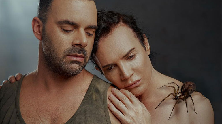 «Το φιλί της γυναίκας αράχνης» από τις 3 Φεβρουαρίου στο Θέατρο Αλκμήνη