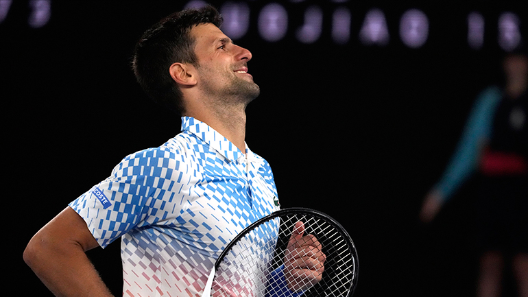 Εμφατική νίκη και προημιτελικά για τον Τζόκοβιτς στο Australian Open