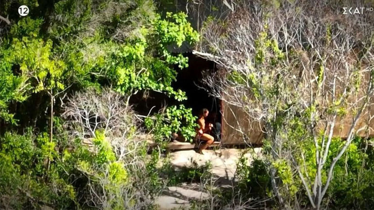 Survivor All Star: Τα κρυφά τετ α τετ Καρολίνας και Μάριου στην καλύβα – Τι δήλωσαν οι παίκτες;