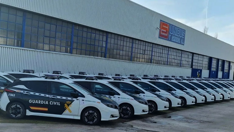 Η αστυνομία παρέλαβε 230 ηλεκτροκίνητα περιπολικά αλλά δεν έχει πού να τα φορτίσει