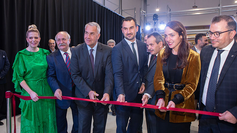 Λαμπερή βραδιά για τη NEUROPUBLIC Λαμπερή βραδιά για τη NEUROPUBLIC