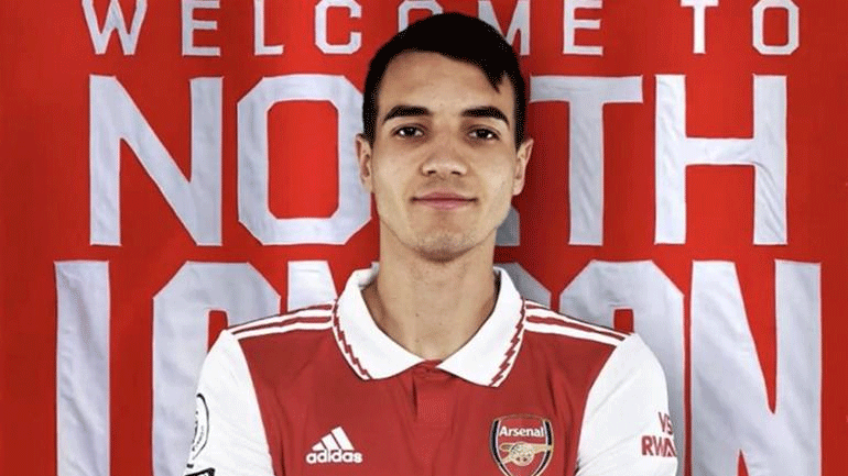 Παίκτης της Άρσεναλ ο Κίβιορ