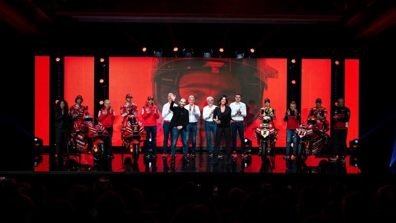 Campioni In Pista: έγινε η αποκάλυψη των μοτοσυκλετών Campioni In Pista: έγινε η αποκάλυψη των μοτοσυκλετών