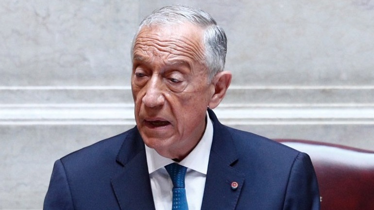 Συνελήφθη στην Πορτογαλία ένας άνδρας που απειλούσε και εκβίαζε τον πρόεδρο Ρεμπέλο ντε Σόουζα