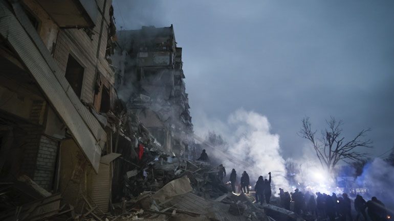 Ουκρανία: Οι σφοδρές μάχες συνεχίζονται σε Μπαχμούτ και Αβντιίβκα