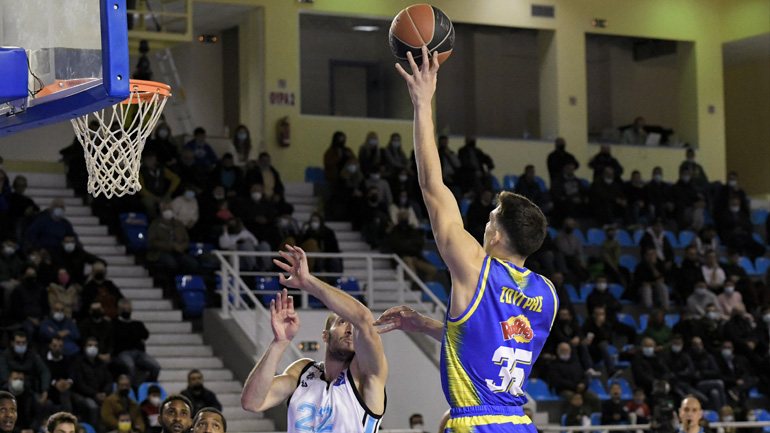 Βαγγέλης Ζούγρης: Το μπάσκετ τον κέρδισε στο… φώτο φίνις από τη θέση του στόπερ!