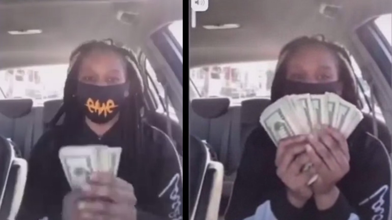 Γυναίκα επιδεικνύει τα λεφτά της