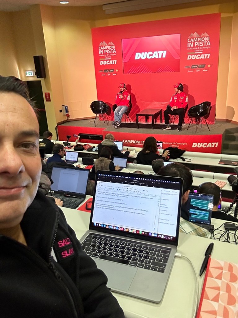 Οι συνεντεύξεις έγιναν σε ειδικό χώρο στο κέντρο της πόλης