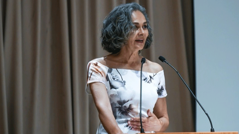 ΣΕΓΑΣ: Η απάντηση της Σοφίας Σακοράφα στον Λευτέρη Αυγενάκη