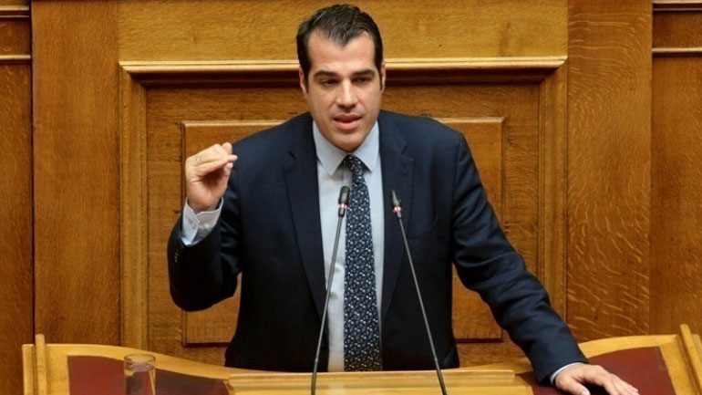 Πλεύρης: Προσπάθεια συσπείρωσης των βουλευτών του, η κίνηση Τσίπρα