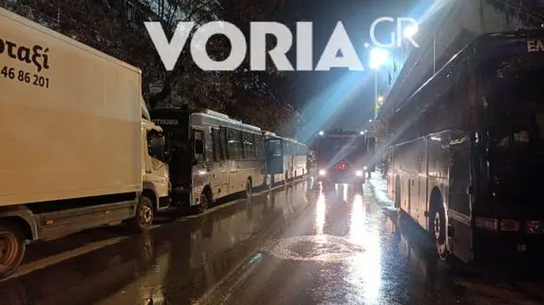 Θεσσαλονίκη: Δύο προσαγωγές μετά τα επεισόδια έξω από το γήπεδο του Άρη