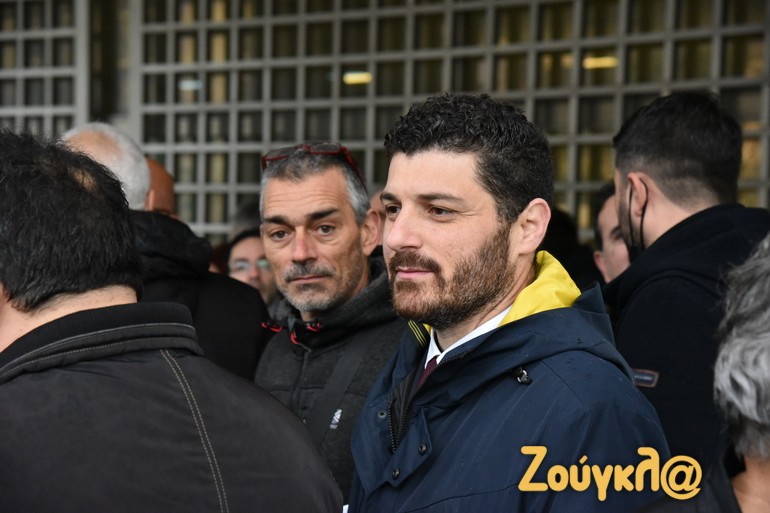 Ο γνωστός εργατολόγος και μέλος της Κ.Ε. του ΣΥΡΙΖΑ, Διονύσης Τεμπονέρας