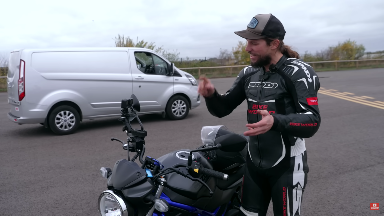 Η Suzuki SV650 στήνεται για αγώνες Dragster με…καθημερινούς αντιπάλους