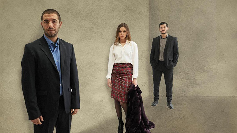 «Η Μαντόνα με το Γούνινο Παλτό» στο θέατρο Αλάμπρα