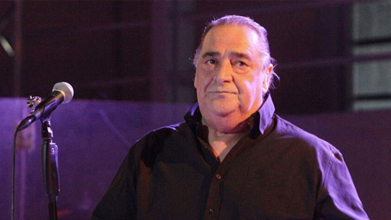 Βασίλης Καρράς – Η πρώτη εμφάνιση μετά την περιπέτεια της υγείας του