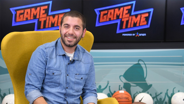 ΟΠΑΠ GAME TIME: Ο ηθοποιός Βασίλης Τριανταφύλλου για τα ματς-παγίδες της Super League