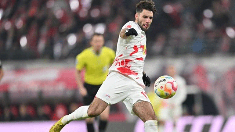 Γερμανία: Ο Σομποζλάι «καθάρισε» για τη Λειψία, 2-1 την Στουτγκάρδη