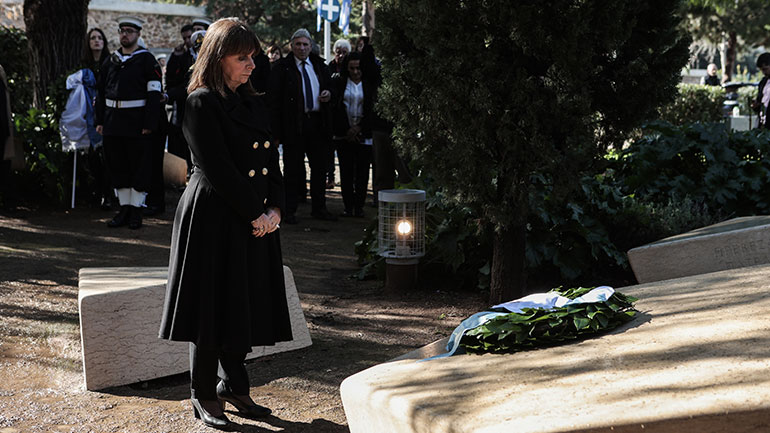 Κ. Σακελλαροπούλου: «Το παρελθόν του Ολοκαυτώματος μας αφορά όλους»