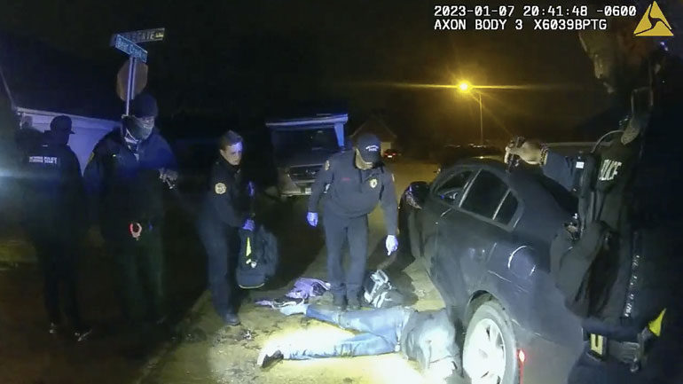 «Αγανάκτησε» ο Μπάιντεν από το βίντεο της σύλληψης Αφροαμερικανού από πέντε αστυνομικούς στο Μέμφις