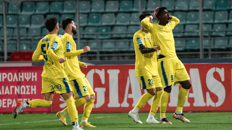 Θρίαμβος του Παναιτωλικού, 3-2 στο Βόλο