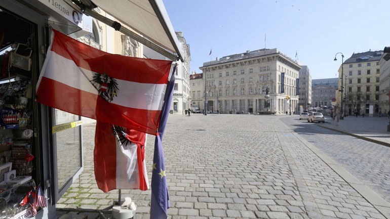 Αυστρία: Ήττα της κεντροδεξιάς στην Κάτω Αυστρία, ενίσχυση της λαϊκιστικής δεξιάς δείχνουν περιφερειακές εκλογές