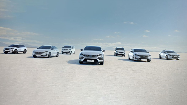Ποιοι είναι οι τολμηροί στόχοι της Peugeot στο δρόμο προς την ηλεκτροκίνηση