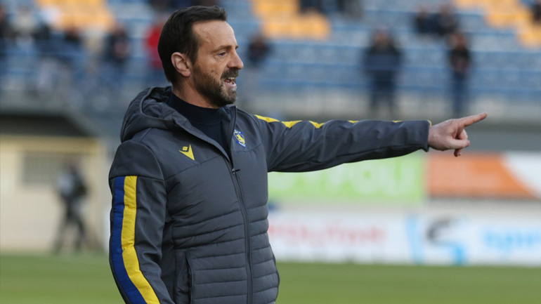 Μάντζιος: «Νικήσαμε έναν μεγάλο αντίπαλο, δίχως να απειληθούμε»