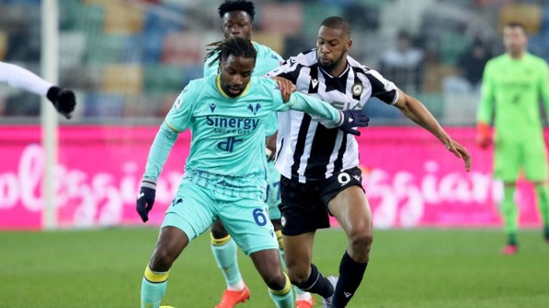 Πήρε βαθμό στο Ούντινε η Βερόνα