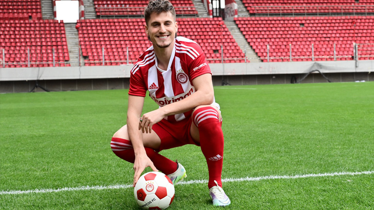 Κανός: «Ο Μίτσελ έπαιξε σημαντικό ρόλο για τη μεταγραφή μου στον Ολυμπιακό»