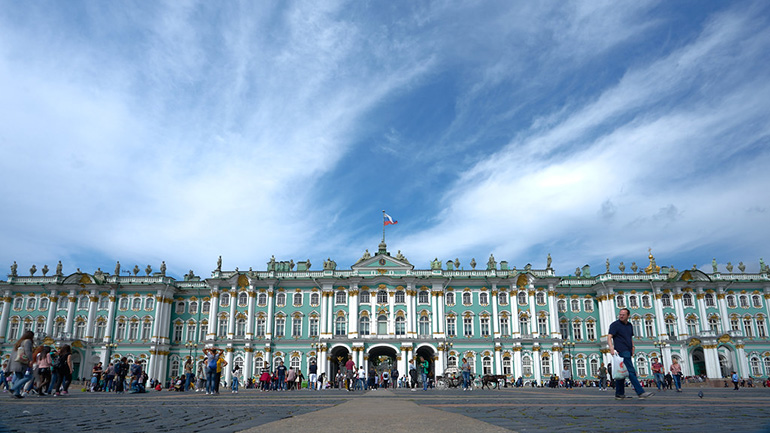 Στις οθόνες ρωσικού μουσείου εμφανίστηκε θέμα για τη σφαγή στην ουκρανική Μπούτσα