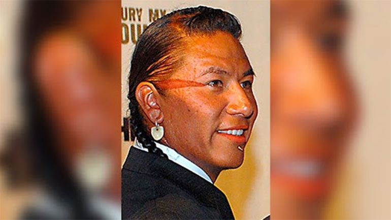 «Χορεύοντας με τους Λύκους»: Πρώην ηθοποιός συνελήφθη για παραθρησκευτική οργάνωση και σεξουαλική κακοποίηση