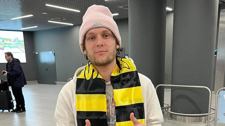 Στη Θεσσαλονίκη για να υπογράψει στον Άρη ο Χαλίλοβιτς