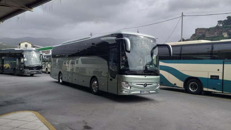 Ταλαιπωρία για επιβάτες υπεραστικού ΚΤΕΛ Αθήνα-Καλαμάτα από αναφορά για βόμβα