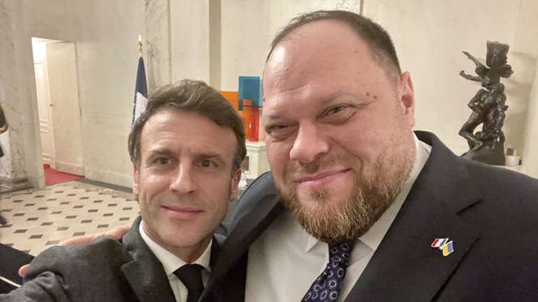 Γαλλία: Ο πρόεδρος του ουκρανικού κοινοβουλίου ζήτησε περισσότερη στρατιωτική στήριξη από τον Μακρόν