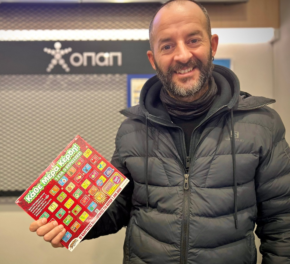 Θανάσης Καράμπελας, ιδιοκτήτης του τυχερού καταστήματος ΟΠΑΠ στη Νέα Ερυθραία