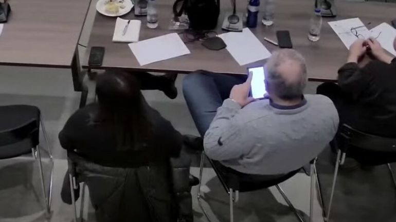 Μεταμόρφωση: Σοβαρό επεισόδιο στο δημοτικό συμβούλιο – Διακοπή της συνεδρίασης