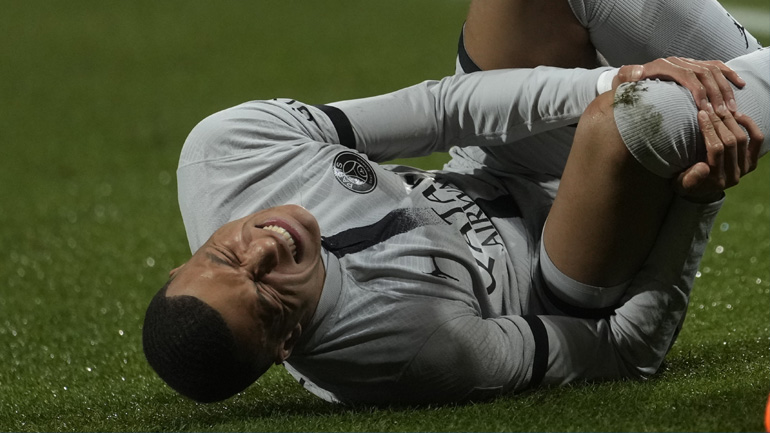 Παρί Σεν Ζερμέν: Νοκ-άουτ για τρεις εβδομάδες ο Μπαπέ, χάνει το πρώτο ματς με την Μπάγερν