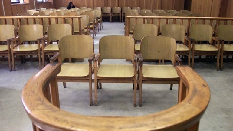 Στον εισαγγελέα ο 18χρονος που τραυμάτισε με μαχαίρι μαθητή έξω από λύκειο στο Ωραιόκαστρο