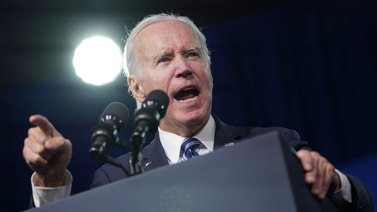 Ο Μπάιντεν συνεχάρη τους πιλότους που κατέρριψαν το κινεζικό μπαλόνι