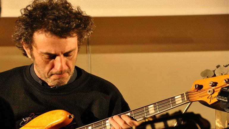 Πέθανε ο συνθέτης Άκης Δαούτης Πέθανε ο συνθέτης Άκης Δαούτης