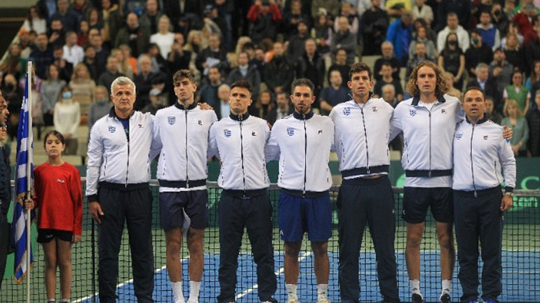 Davis Cup: Μείωσε ο Ισημερινός, ηττήθηκαν με 2-0 σετ στο διπλό οι Πέτρος Τσιτσιπάς και Αλέξανδρος Σκορίλας
