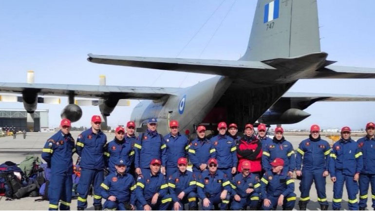 Αναχώρησε η ελληνική αποστολή βοήθειας για την Τουρκία