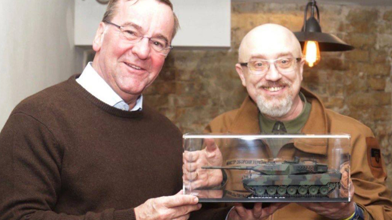 Αιφνιδιαστική επίσκεψη του Γερμανού υπουργού Άμυνας στο Κίεβο