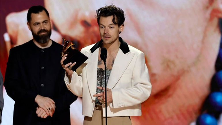 Η απάντηση του Χάρι Στάιλς στους ισχυρισμούς ότι δεν έπρεπε να κερδίσει Grammy για το Άλμπουμ της Χρονιάς