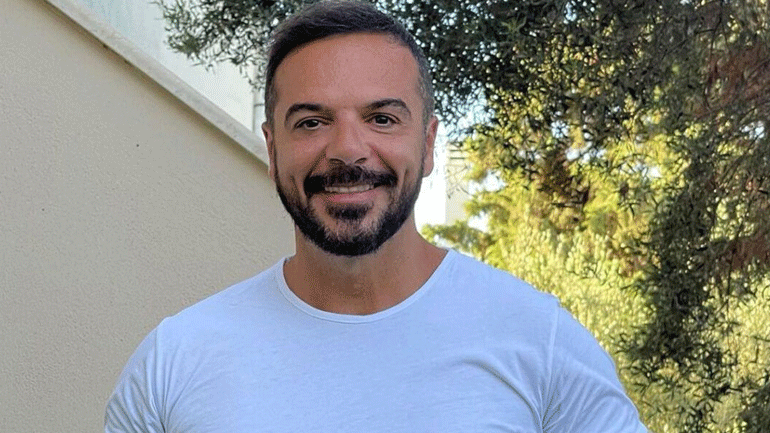 Ο Τριαντάφυλλος «κάρφωσε» την παραγωγή του Survivor All Star για τα πλάνα Κωνσταντίνου Βασάλου και Μαριαλένας Ρουμελιώτη