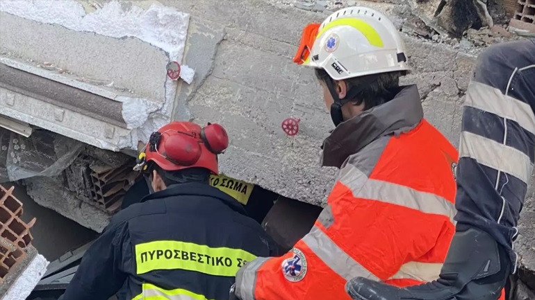 Δέκα άτομα έχει απεγκλωβίσει σε ένα διήμερο η ελληνική αποστολή έρευνας και διάσωσης στην Τουρκία