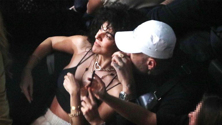 Μαρία Σολωμού – Στην αγκαλιά του Mente Fuerte σε νέα βραδινή τους έξοδο Μαρία Σολωμού – Στην αγκαλιά του Mente Fuerte σε νέα βραδινή τους έξοδο