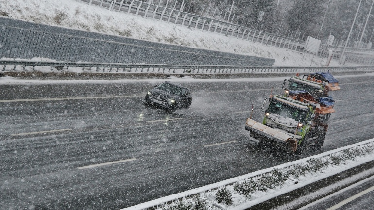 Αχαΐα: Κινητοποίηση μετά από χιονόπτωση στην Πατρών – Κορίνθου