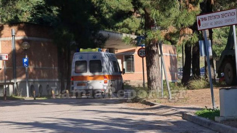 Λαμία: Με σοβαρά εγκαύματα 53χρονη που προσπάθησε να ανάψει το τζάκι